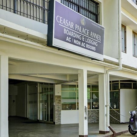 Super Hotel O Ceasar Palace Annex Thodupuzha Bagian luar foto