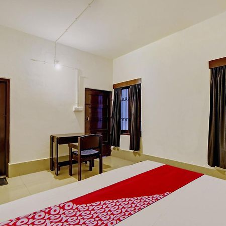 Super Hotel O Ceasar Palace Annex Thodupuzha Bagian luar foto
