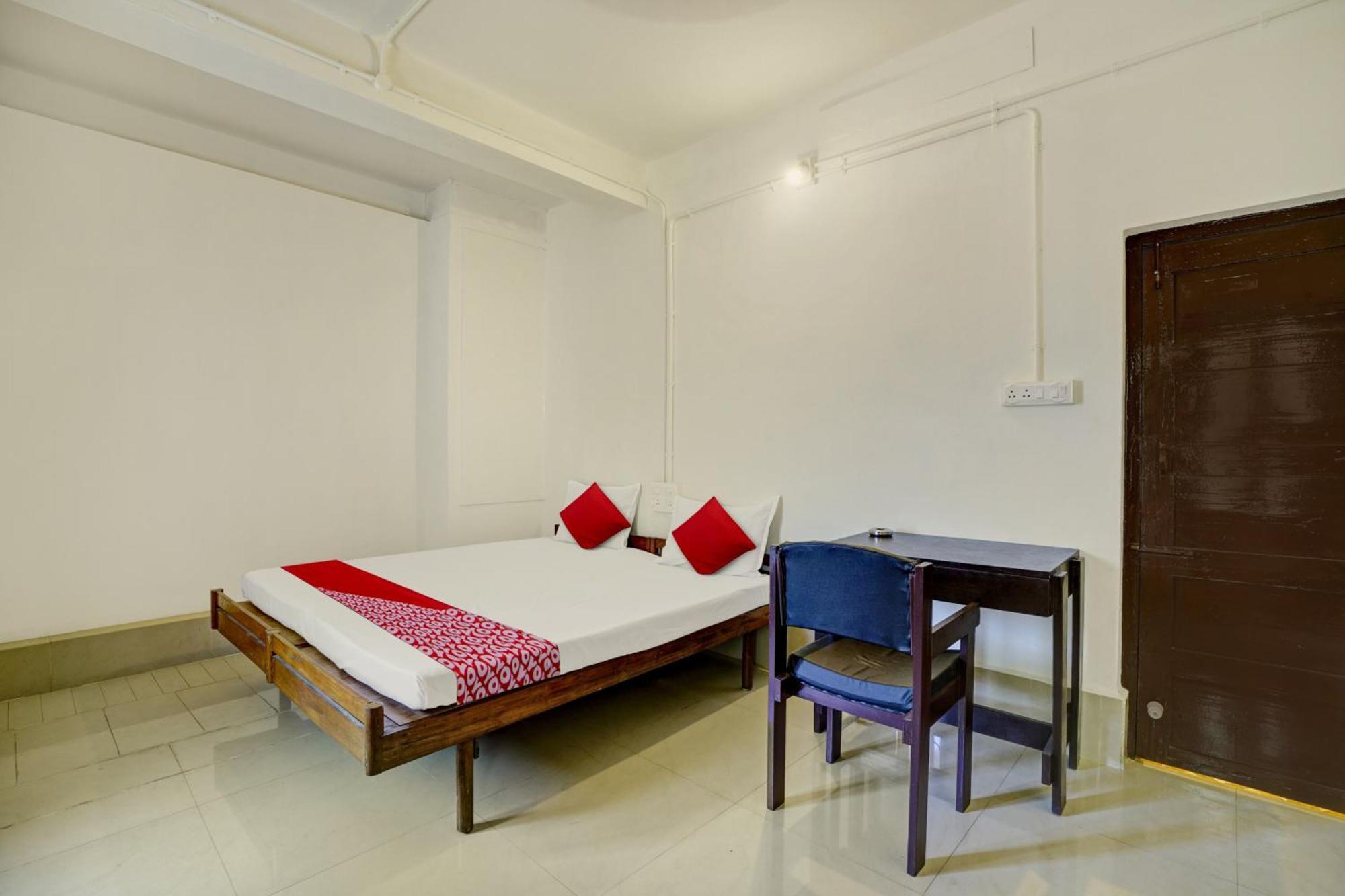 Super Hotel O Ceasar Palace Annex Thodupuzha Bagian luar foto