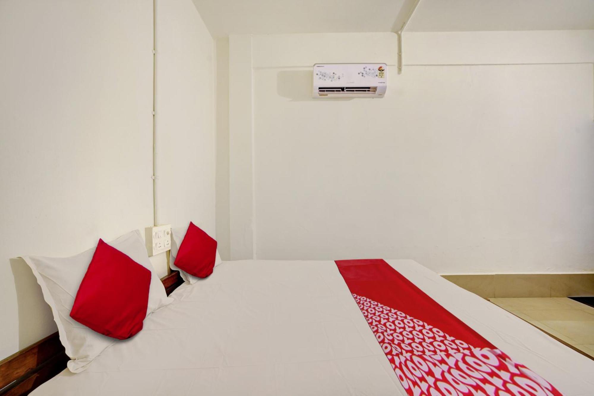 Super Hotel O Ceasar Palace Annex Thodupuzha Bagian luar foto
