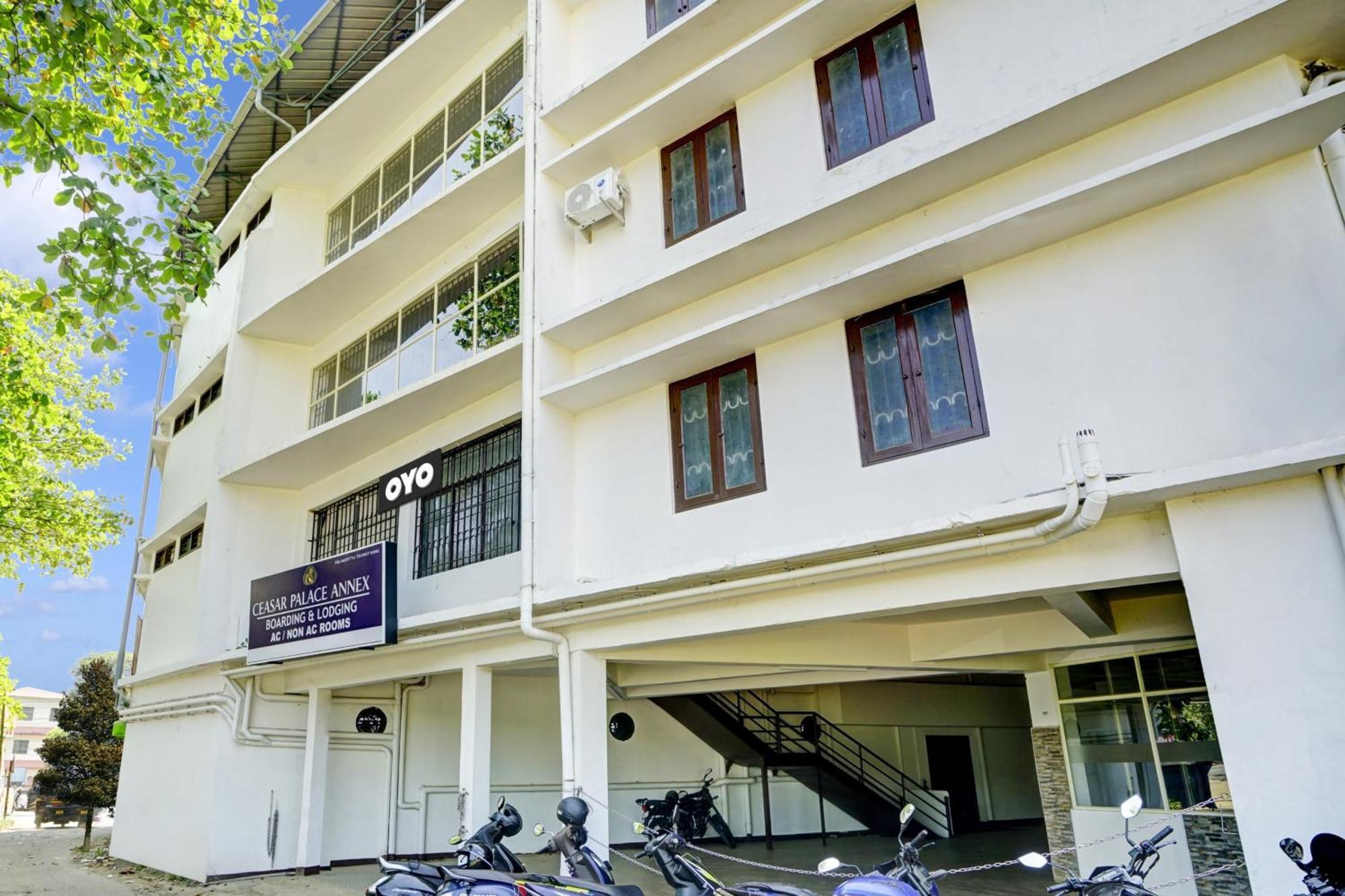 Super Hotel O Ceasar Palace Annex Thodupuzha Bagian luar foto