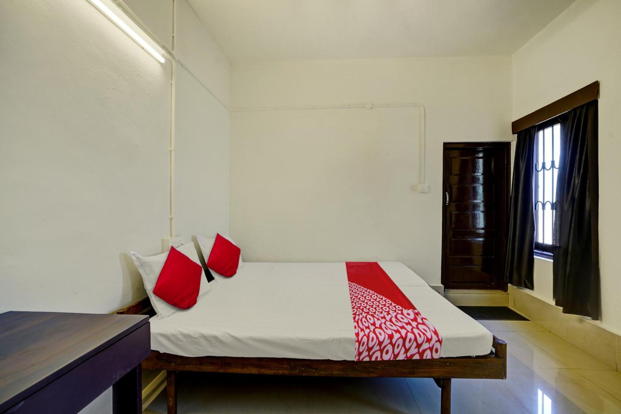 Super Hotel O Ceasar Palace Annex Thodupuzha Bagian luar foto
