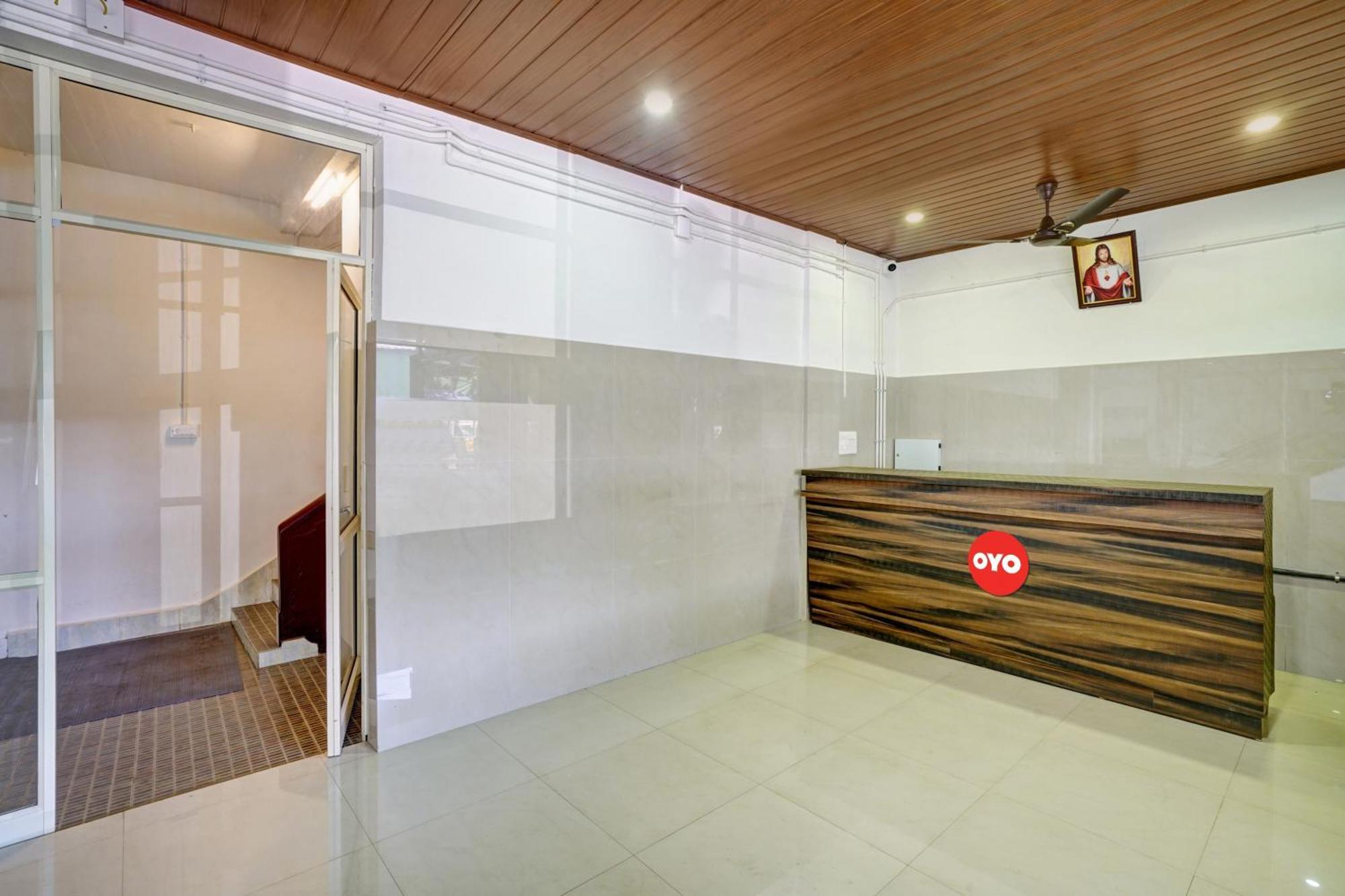 Super Hotel O Ceasar Palace Annex Thodupuzha Bagian luar foto